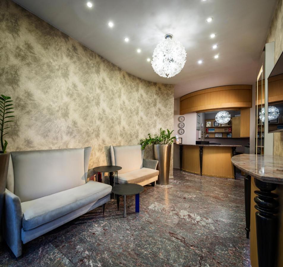 Les Fleurs Boutique Hotel Sofia Luaran gambar